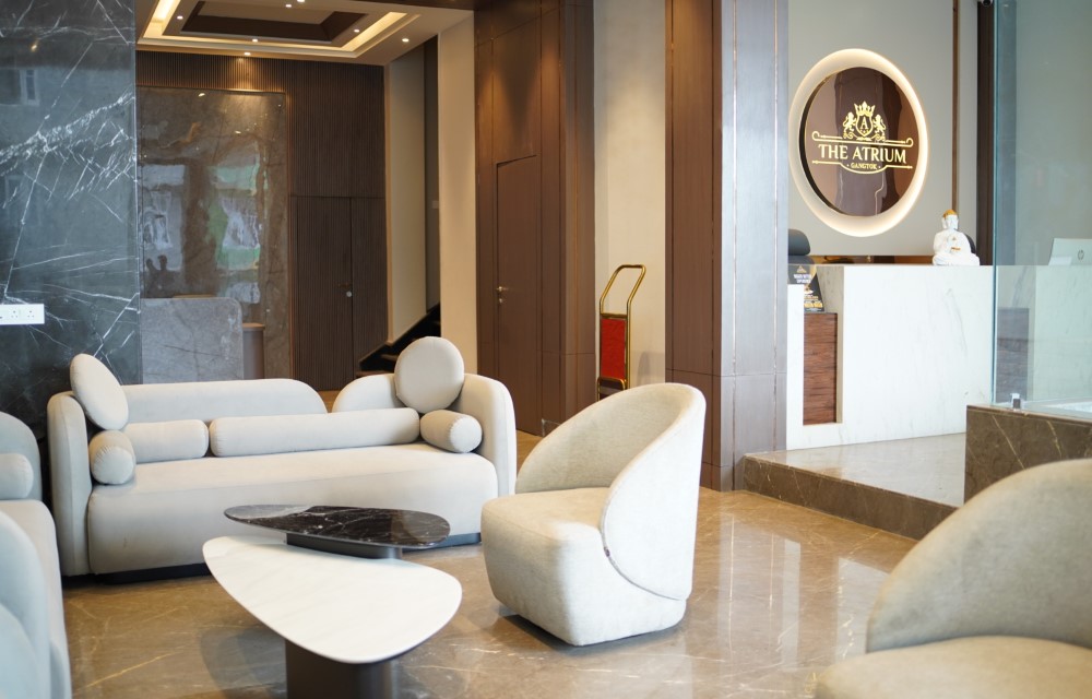 The Art of Hospitality: Elevating Guest Satisfaction Through Personalized Services